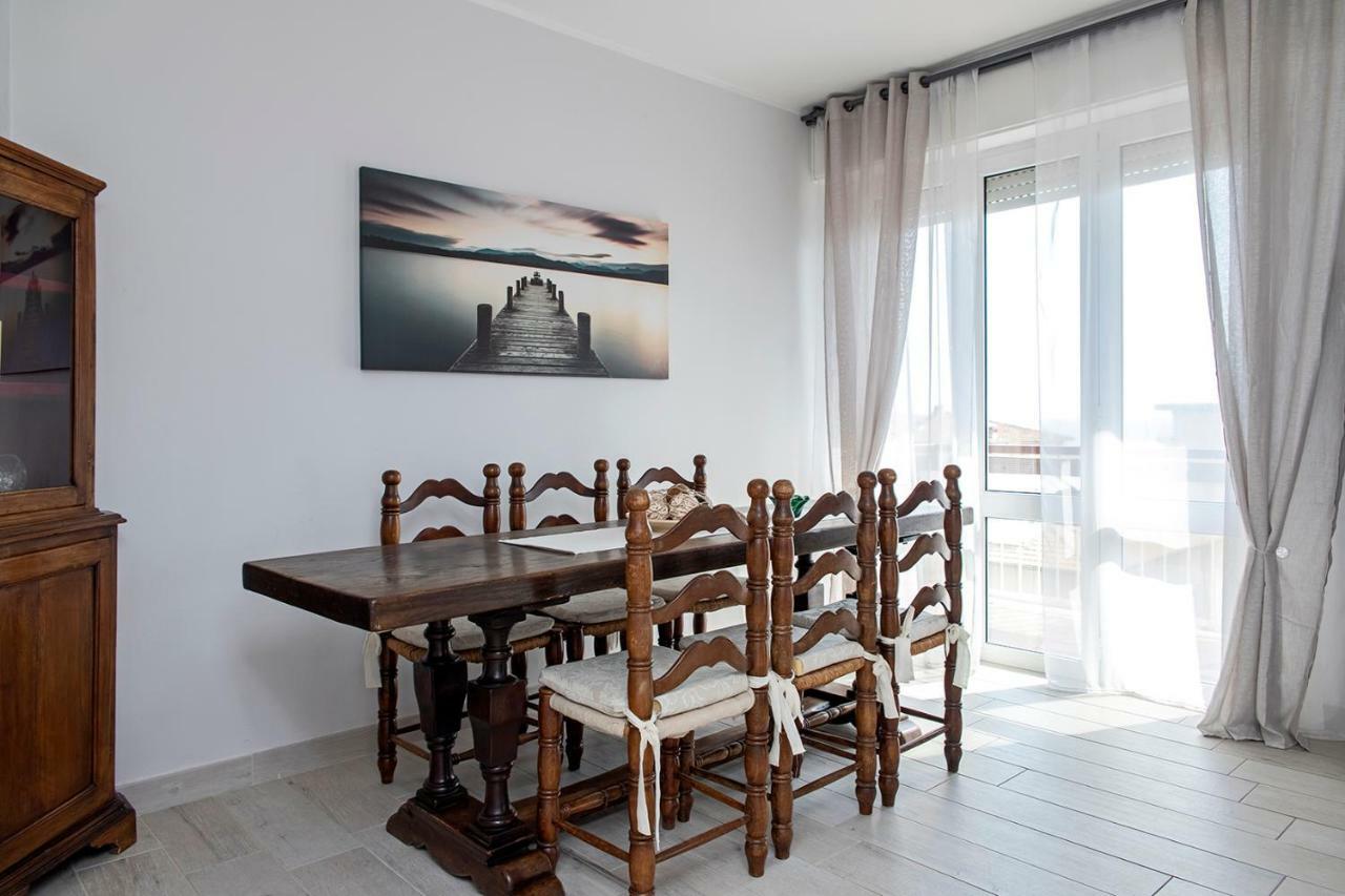 Appartamento Alex Vista Mare Lido di Camaiore Exterior photo